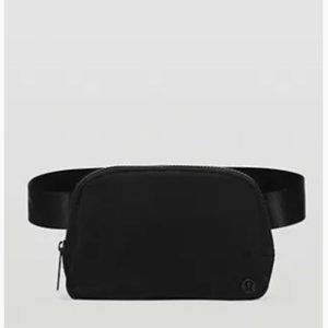 Lululemon Black Everywhere Belt Bag